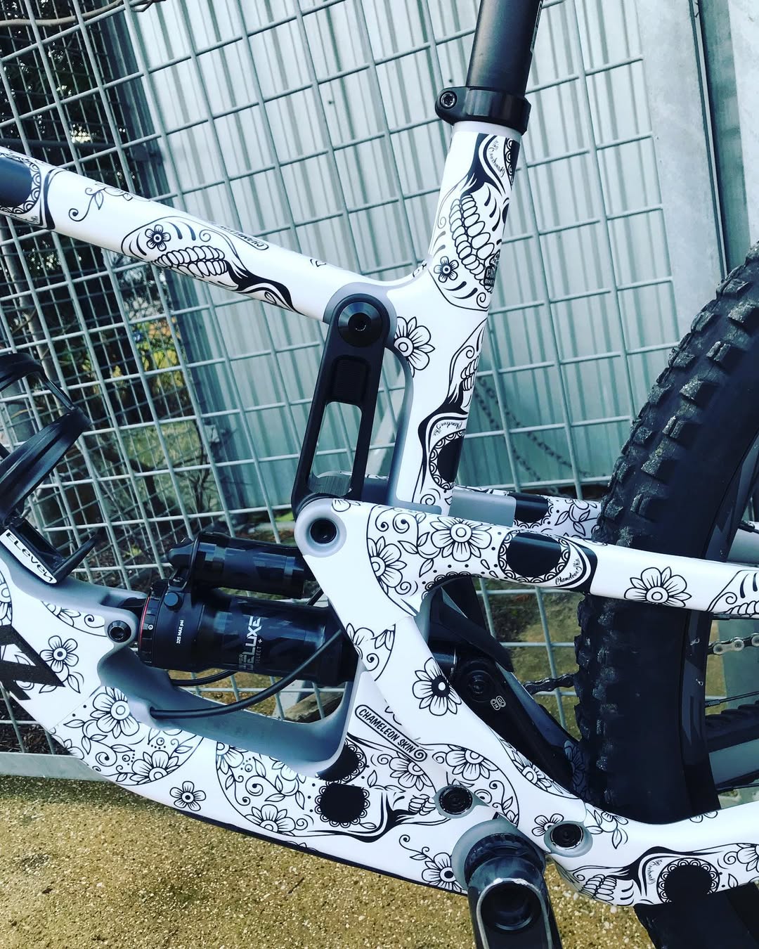 Bike wrapping film applied to the frame